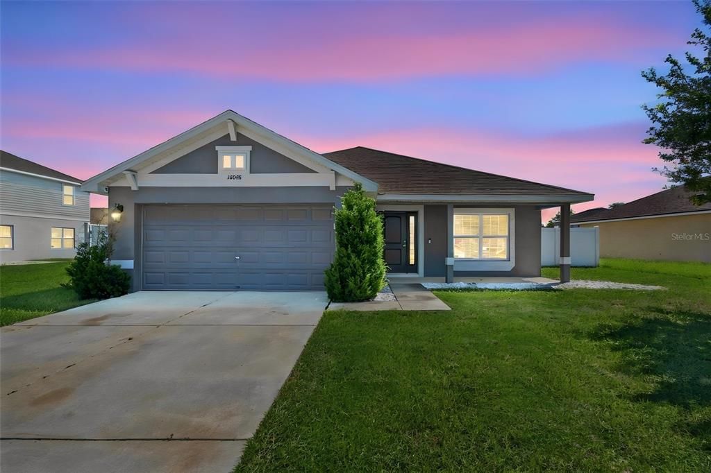 For Sale: $359,000 (4 beds, 3 baths, 2217 Square Feet)