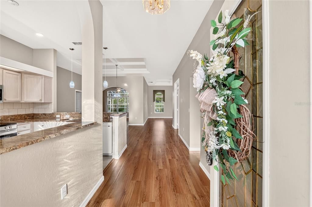 For Sale: $419,888 (2 beds, 2 baths, 1774 Square Feet)