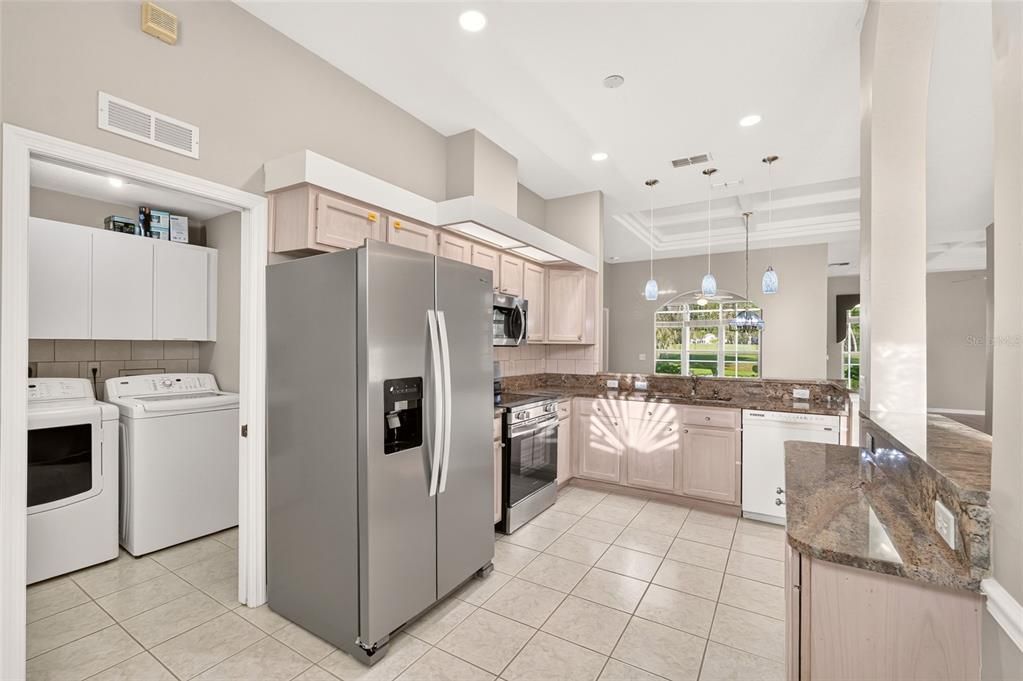 For Sale: $419,888 (2 beds, 2 baths, 1774 Square Feet)
