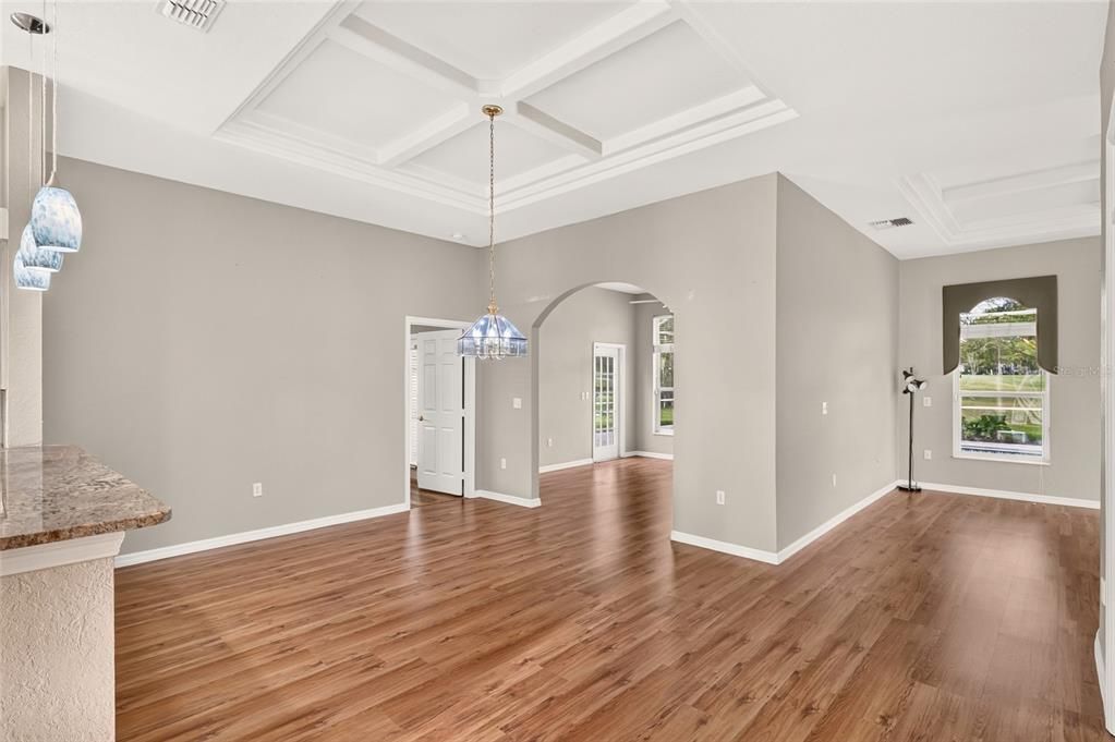 For Sale: $419,888 (2 beds, 2 baths, 1774 Square Feet)