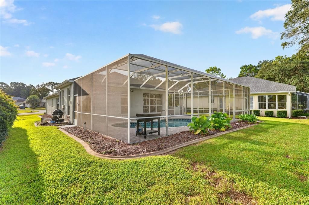 For Sale: $419,888 (2 beds, 2 baths, 1774 Square Feet)