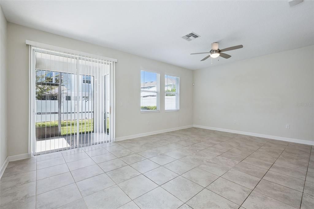 For Sale: $350,000 (3 beds, 2 baths, 1685 Square Feet)