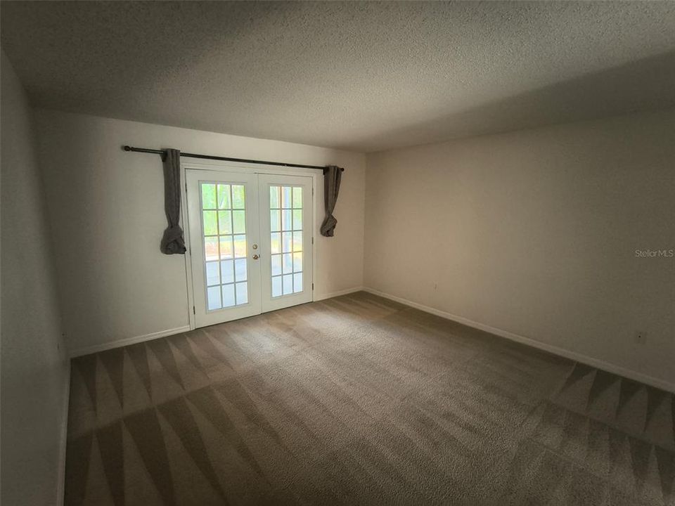 En Renta: $1,950 (4 camas, 2 baños, 1921 Pies cuadrados)