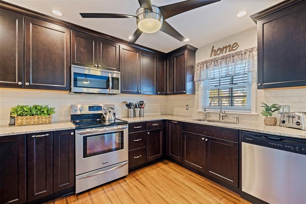 For Sale: $729,000 (3 beds, 2 baths, 1840 Square Feet)