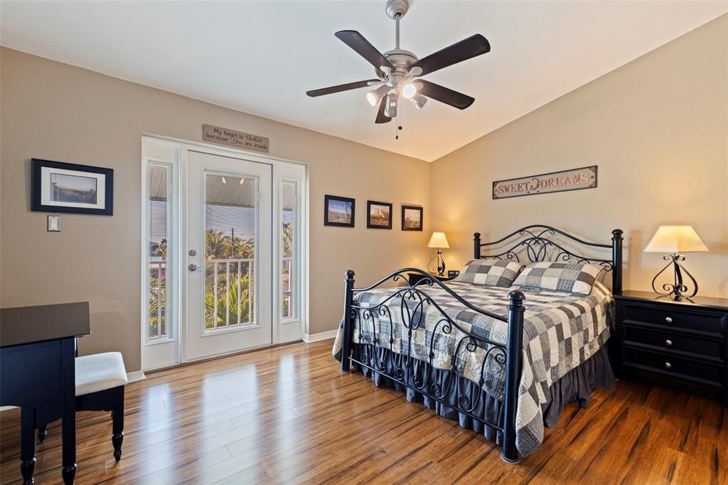 For Sale: $729,000 (3 beds, 2 baths, 1840 Square Feet)