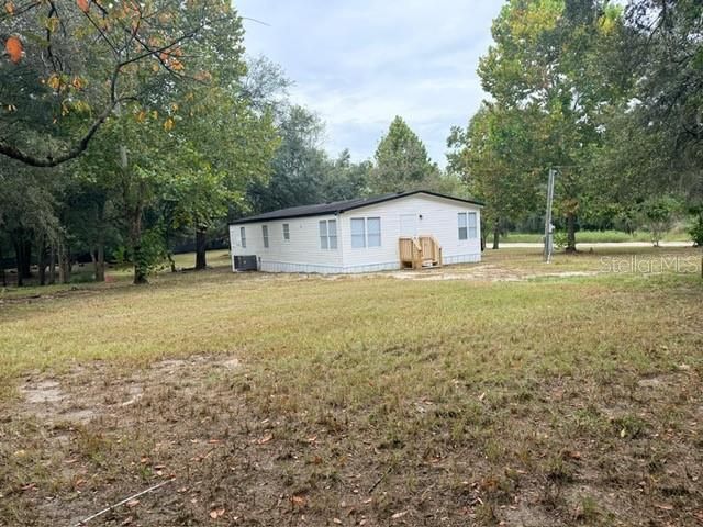 For Sale: $219,000 (3 beds, 2 baths, 1296 Square Feet)