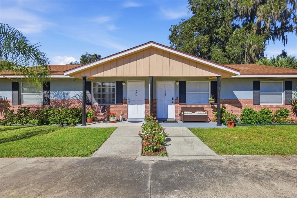 For Sale: $325,000 (4 beds, 2 baths, 1624 Square Feet)