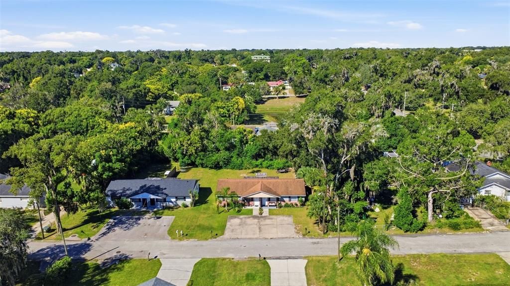 For Sale: $325,000 (4 beds, 2 baths, 1624 Square Feet)