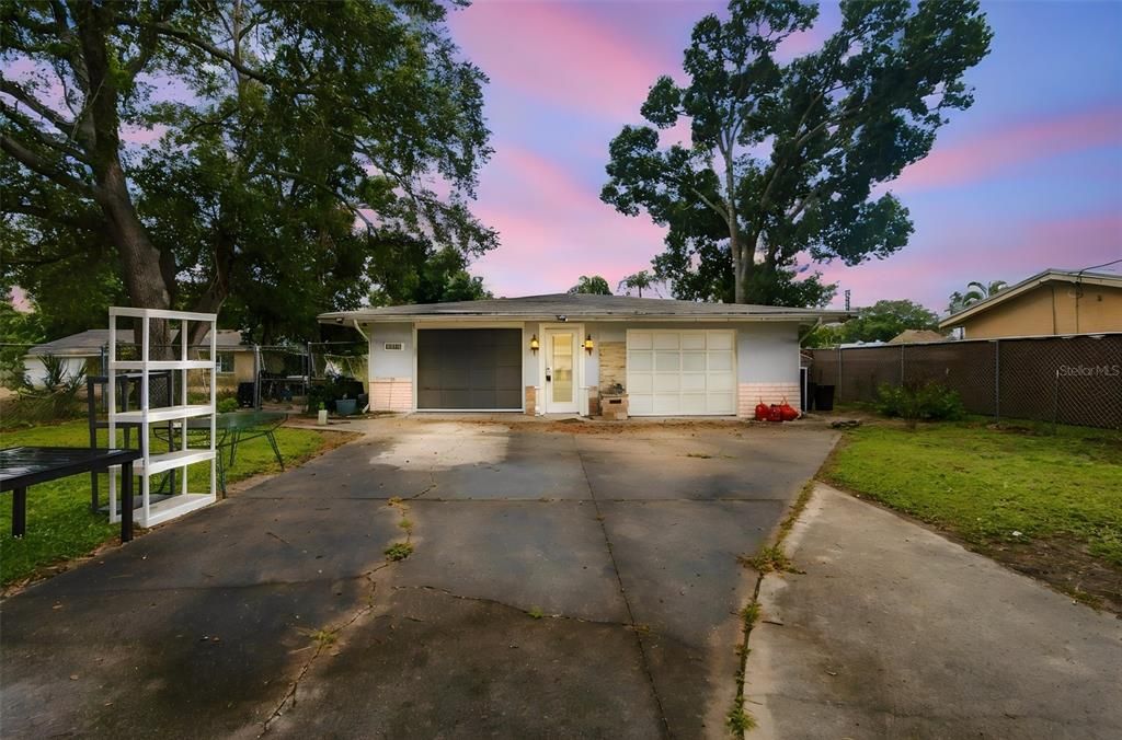 En Venta: $385,000 (3 camas, 2 baños, 1505 Pies cuadrados)