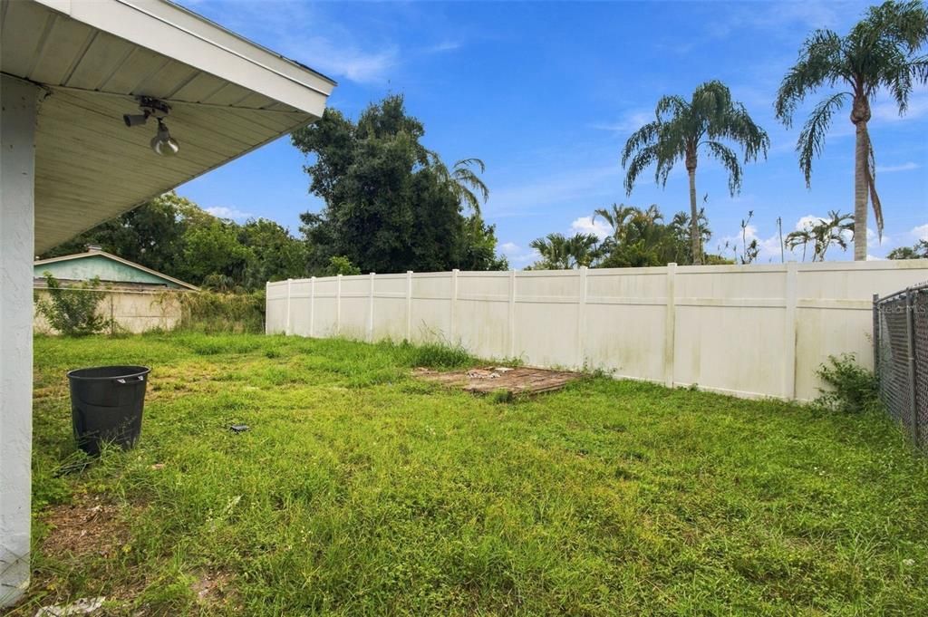 En Venta: $385,000 (3 camas, 2 baños, 1505 Pies cuadrados)
