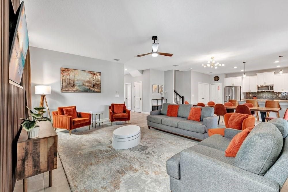 For Sale: $730,000 (6 beds, 6 baths, 3760 Square Feet)