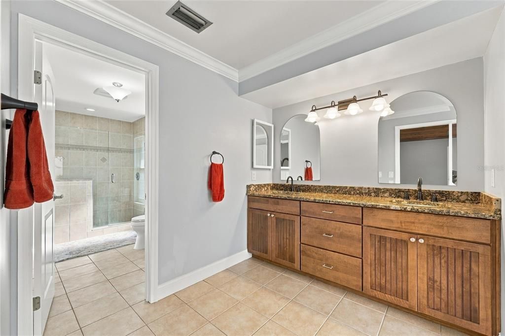 For Sale: $698,000 (4 beds, 2 baths, 2701 Square Feet)