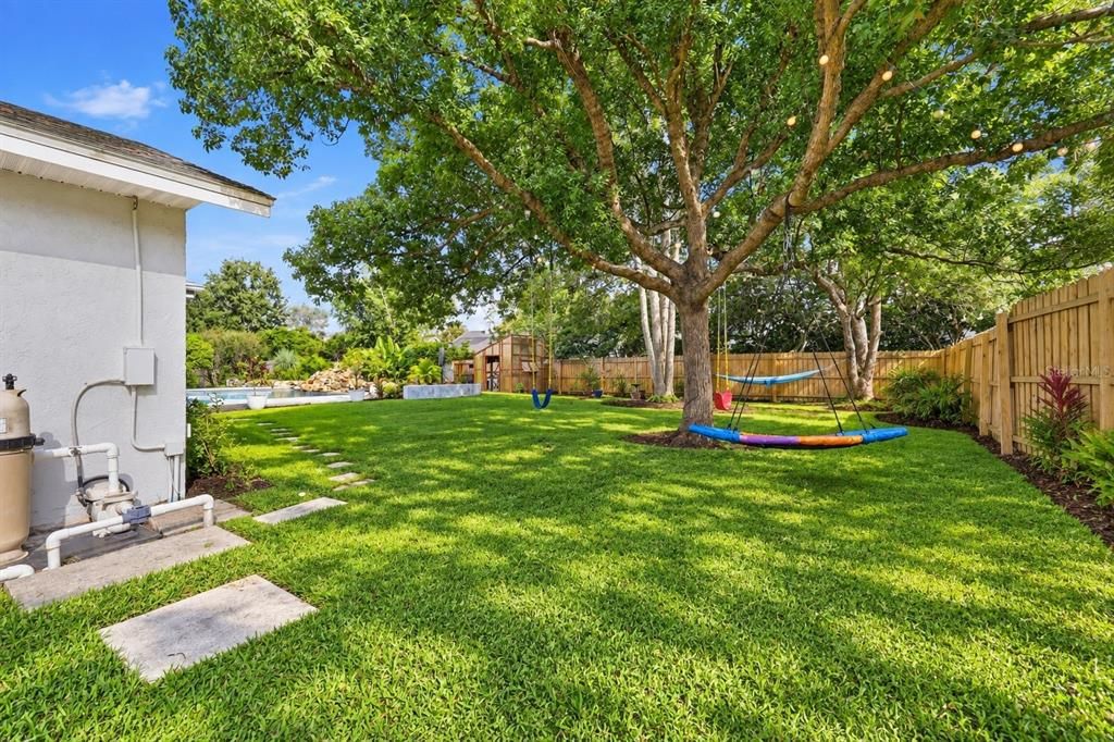 For Sale: $698,000 (4 beds, 2 baths, 2701 Square Feet)