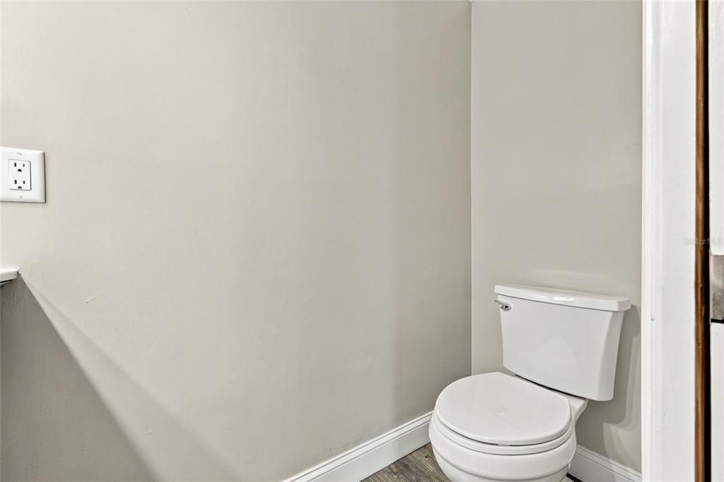 For Sale: $698,000 (4 beds, 2 baths, 2701 Square Feet)