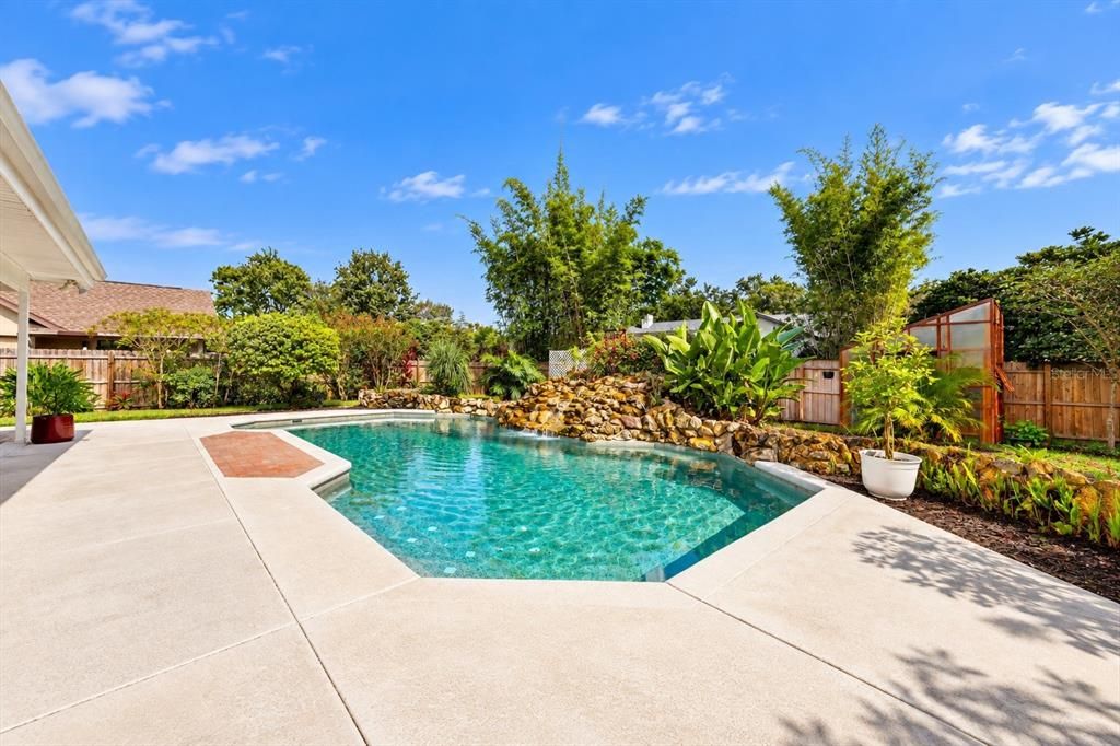 For Sale: $698,000 (4 beds, 2 baths, 2701 Square Feet)