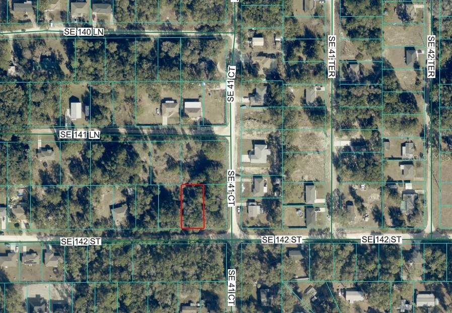 На продажу: $28,000 (0.25 acres)