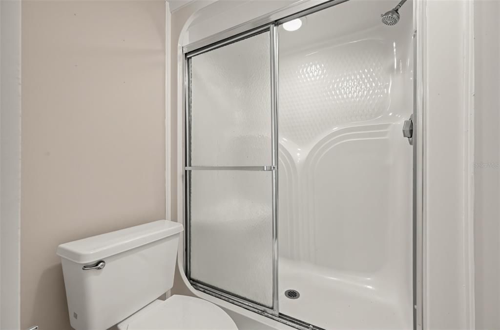 For Sale: $220,000 (2 beds, 2 baths, 1200 Square Feet)