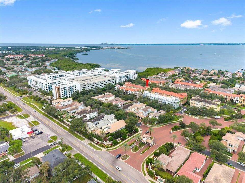 For Sale: $730,000 (3 beds, 3 baths, 2138 Square Feet)