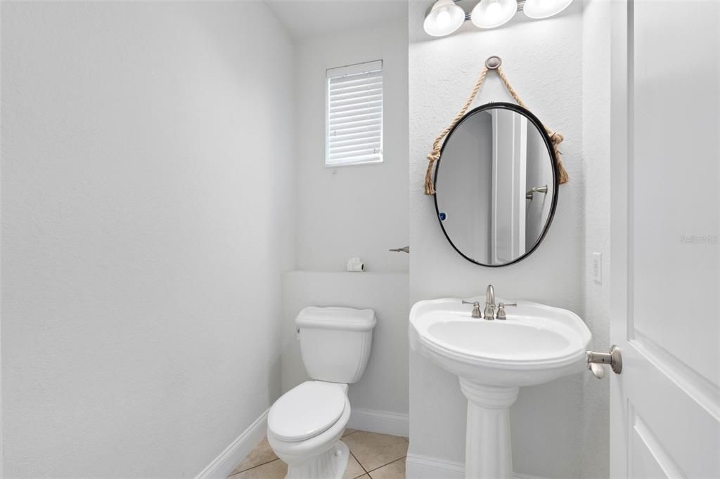 For Sale: $730,000 (3 beds, 3 baths, 2138 Square Feet)