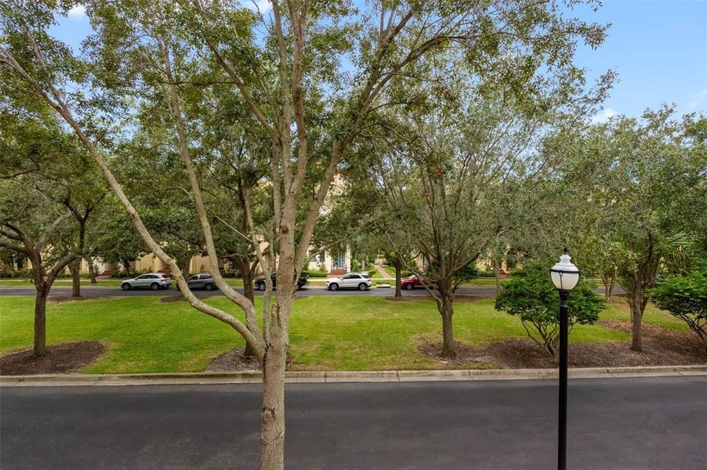 For Sale: $730,000 (3 beds, 3 baths, 2138 Square Feet)