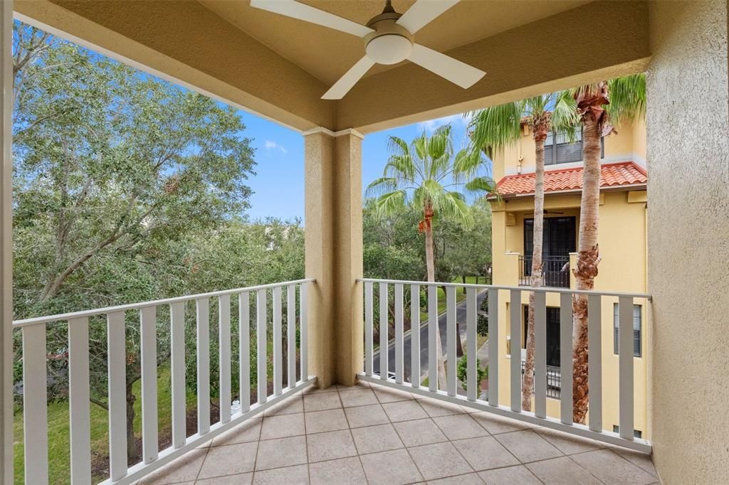 For Sale: $730,000 (3 beds, 3 baths, 2138 Square Feet)