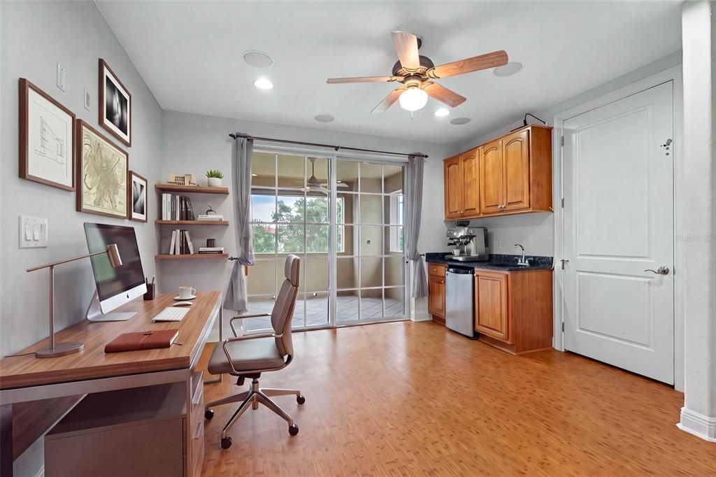 For Sale: $730,000 (3 beds, 3 baths, 2138 Square Feet)