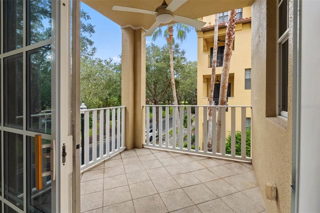 For Sale: $730,000 (3 beds, 3 baths, 2138 Square Feet)