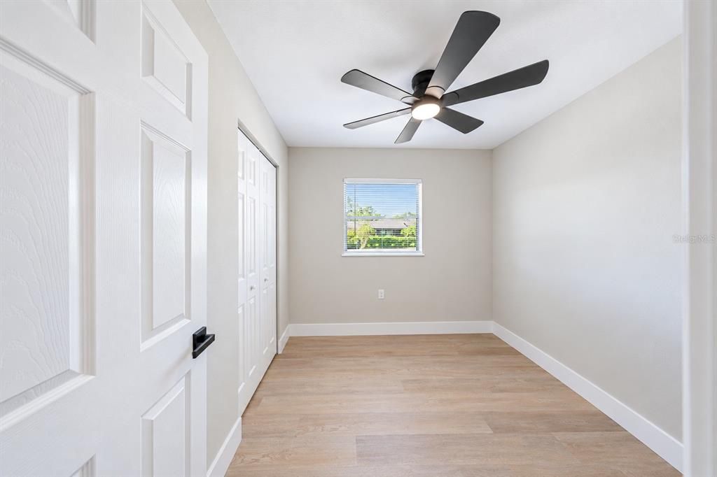 For Sale: $284,990 (4 beds, 1 baths, 1176 Square Feet)