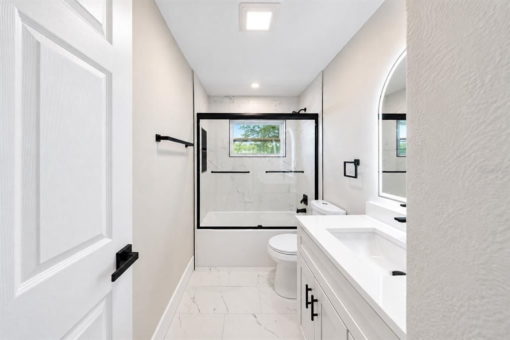 For Sale: $284,990 (4 beds, 1 baths, 1176 Square Feet)