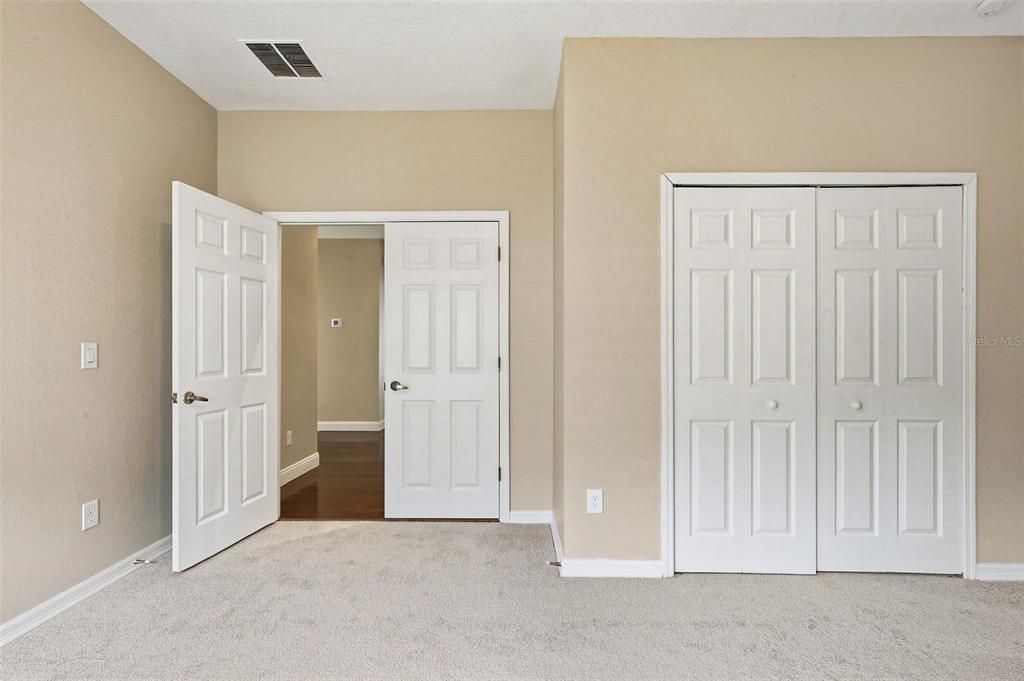 For Sale: $459,900 (4 beds, 3 baths, 2916 Square Feet)