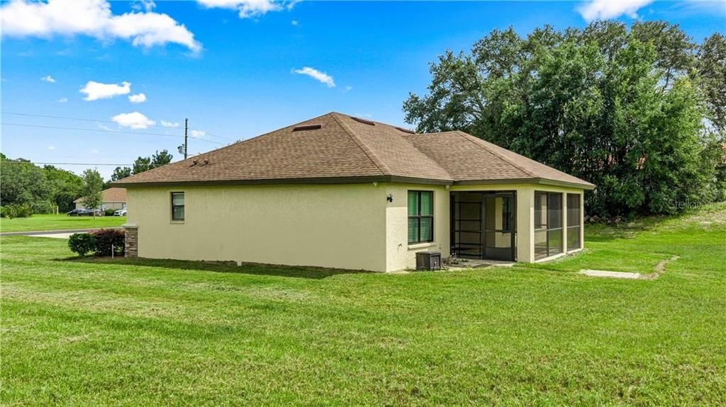 En Venta: $429,900 (3 camas, 2 baños, 1756 Pies cuadrados)
