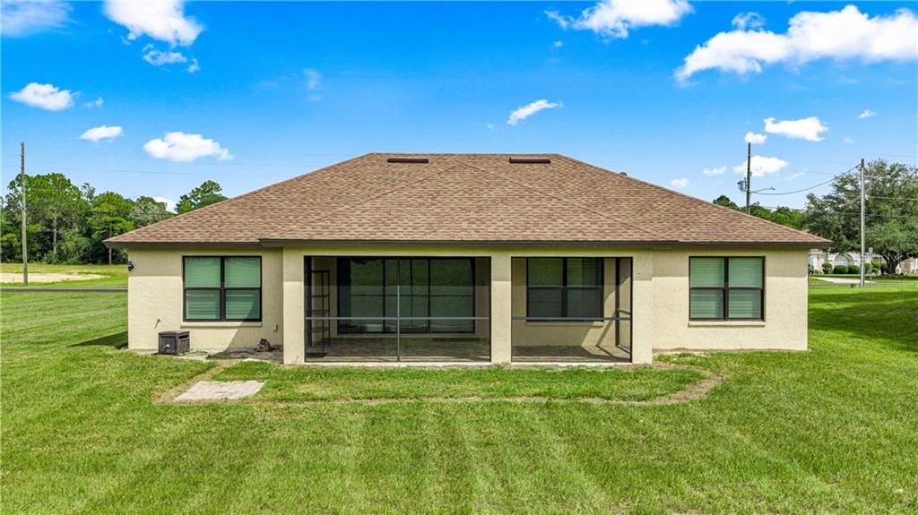 En Venta: $429,900 (3 camas, 2 baños, 1756 Pies cuadrados)