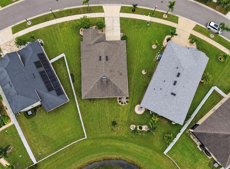 For Sale: $359,900 (3 beds, 2 baths, 1644 Square Feet)