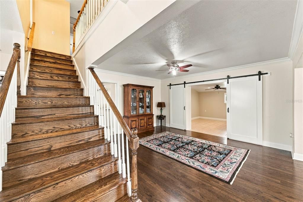 For Sale: $999,500 (5 beds, 4 baths, 4454 Square Feet)