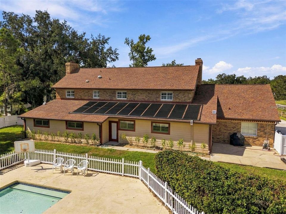For Sale: $999,500 (5 beds, 4 baths, 4454 Square Feet)