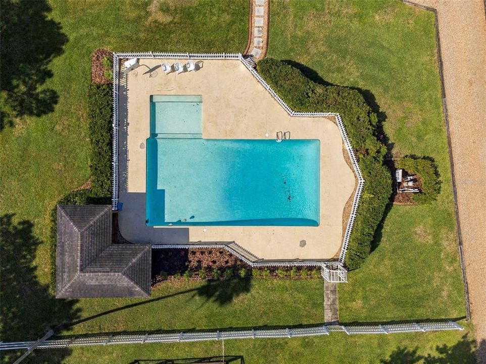 For Sale: $999,500 (5 beds, 4 baths, 4454 Square Feet)