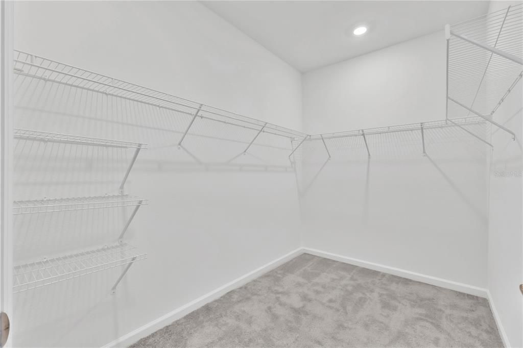 En Renta: $2,400 (3 camas, 2 baños, 1755 Pies cuadrados)