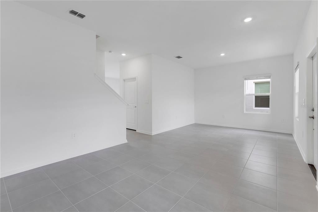 En Renta: $2,400 (3 camas, 2 baños, 1755 Pies cuadrados)