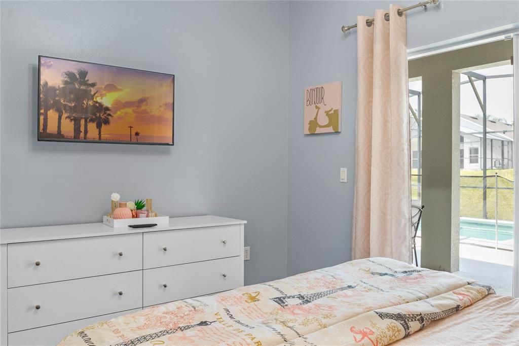 В аренду: $3,500 (5 спален, 3 ванн, 2459 Квадратных фут)