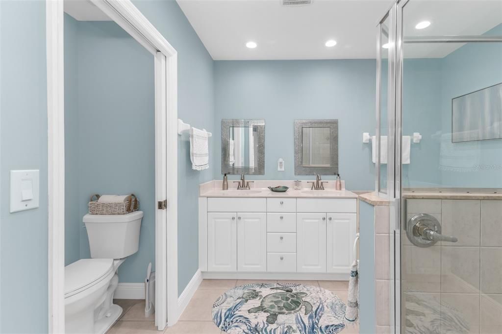 For Sale: $355,000 (2 beds, 2 baths, 1788 Square Feet)