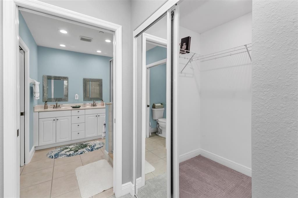 For Sale: $355,000 (2 beds, 2 baths, 1788 Square Feet)