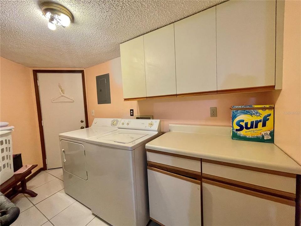 For Rent: $2,100 (2 beds, 2 baths, 1192 Square Feet)