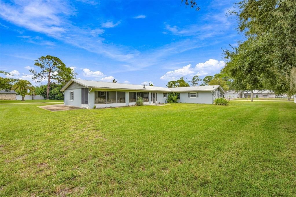 En Venta: $525,000 (3 camas, 3 baños, 2136 Pies cuadrados)