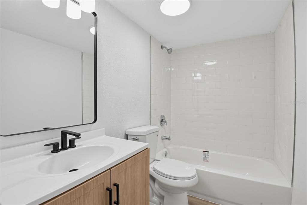 For Sale: $196,990 (3 beds, 2 baths, 1500 Square Feet)