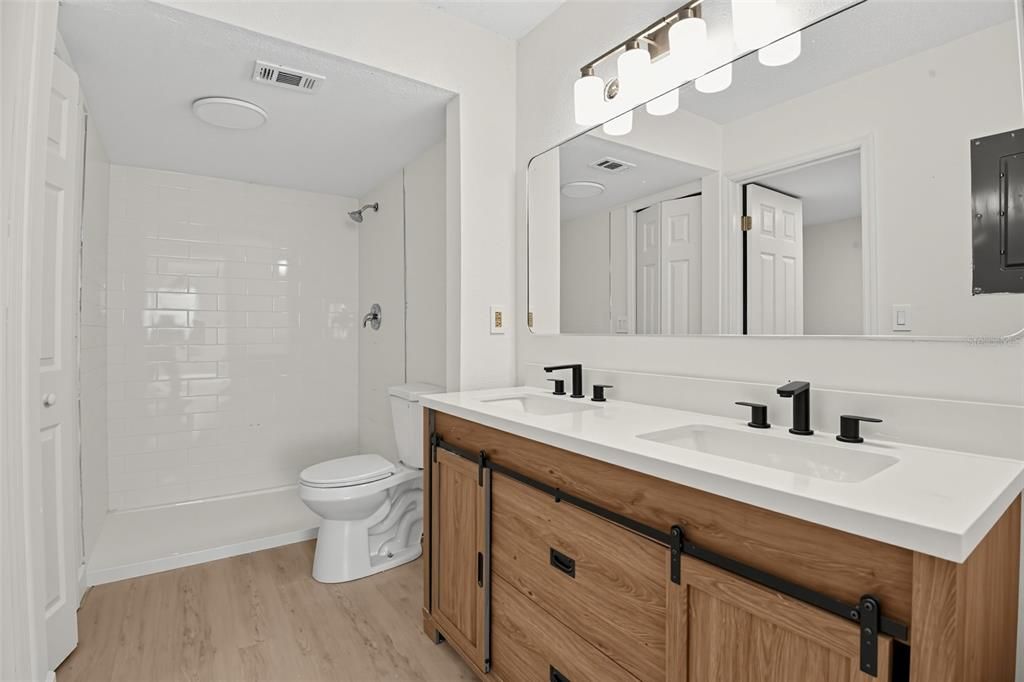 For Sale: $196,990 (3 beds, 2 baths, 1500 Square Feet)