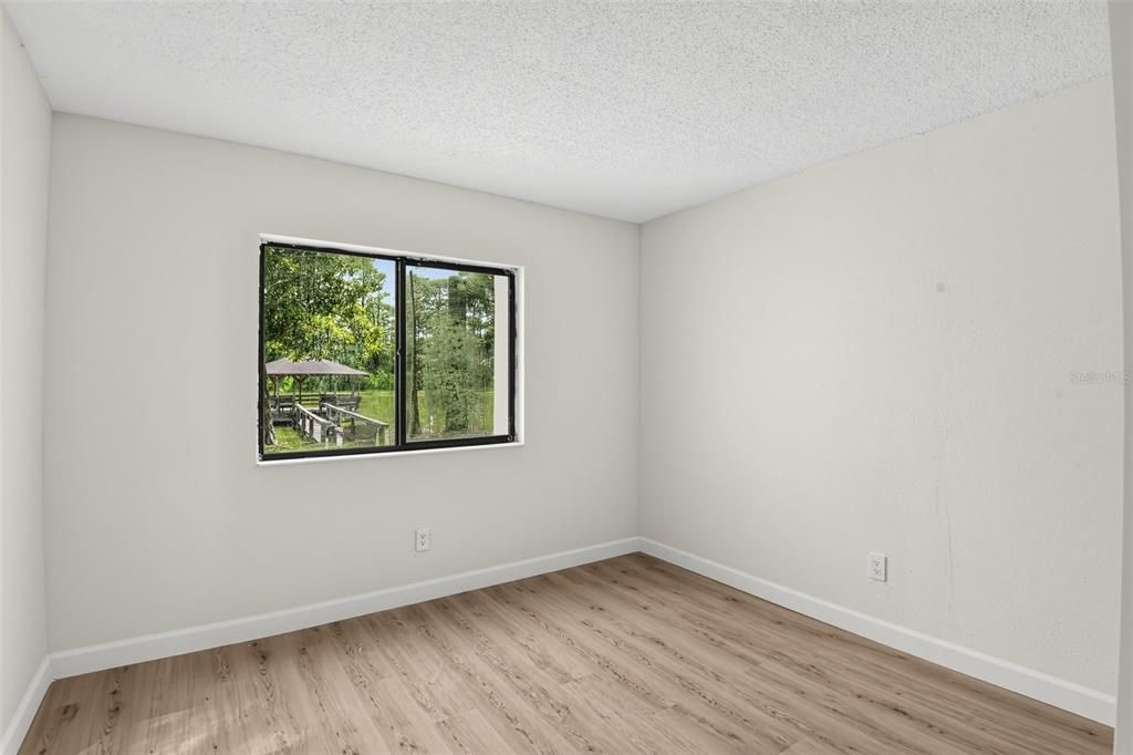 For Sale: $196,990 (3 beds, 2 baths, 1500 Square Feet)