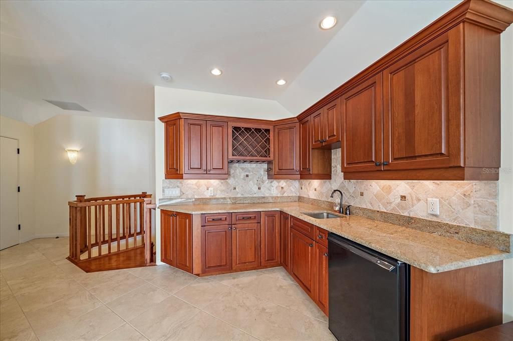 For Sale: $2,649,000 (5 beds, 4 baths, 4937 Square Feet)