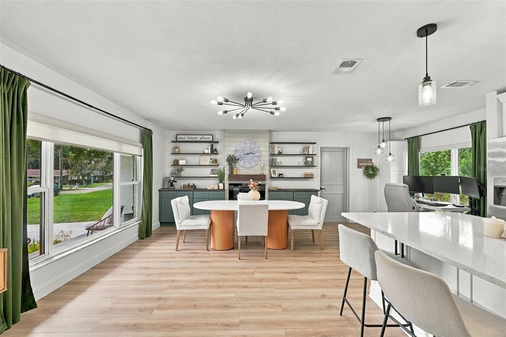 For Sale: $425,000 (3 beds, 2 baths, 1326 Square Feet)