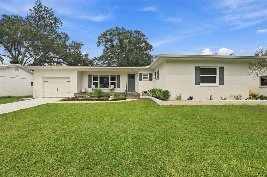 For Sale: $425,000 (3 beds, 2 baths, 1326 Square Feet)