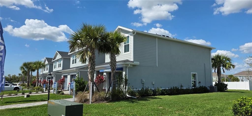 For Rent: $3,000 (3 beds, 2 baths, 1414 Square Feet)